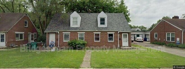 property at 350 Wallace Dr