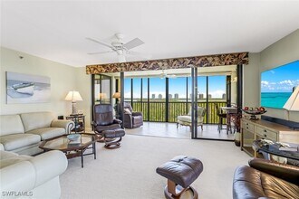 26235 Hickory Blvd in Bonita Springs, FL - Building Photo - Building Photo