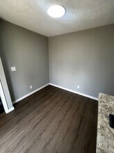 27 Nottingham Dr in Chatham, IL - Building Photo - Building Photo