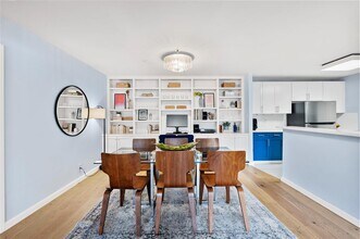 40 N Interstate Hwy 35 in Austin, TX - Building Photo - Building Photo