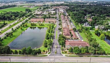 829 Belles Ferry Loop in Sanford, FL - Foto de edificio - Building Photo