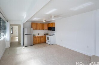 45-216-216 Keana Rd in Kaneohe, HI - Building Photo - Building Photo