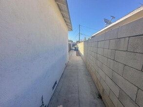 1241 W St Anne Pl in Santa Ana, CA - Building Photo - Building Photo
