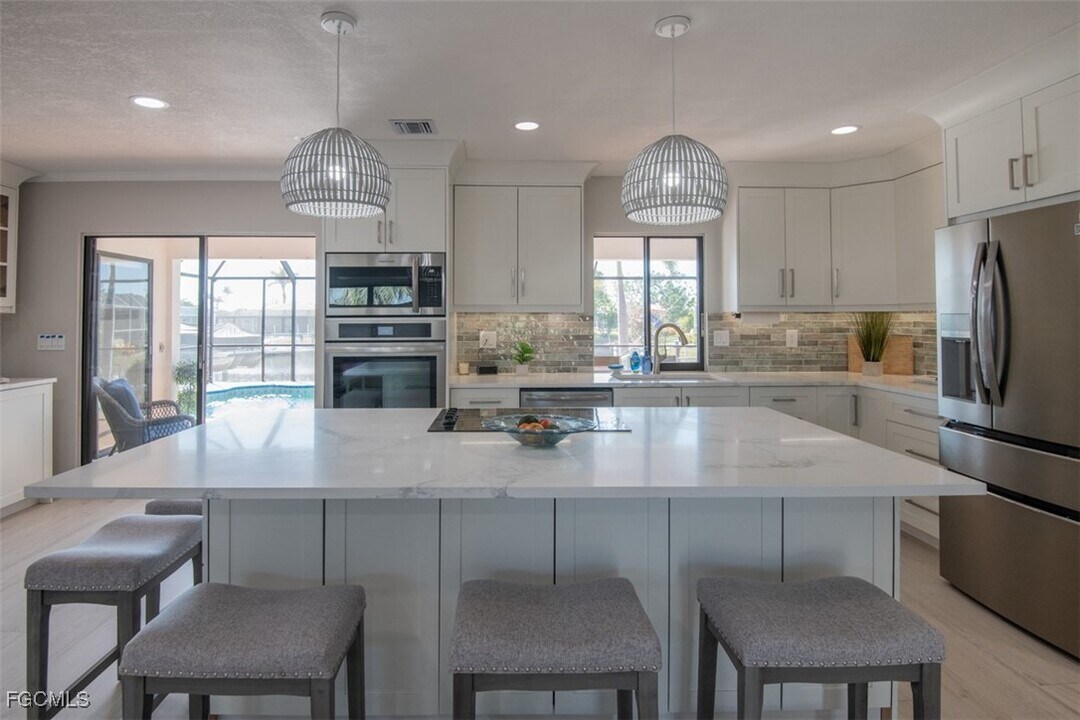 915 Don Juan Ct in Punta Gorda, FL - Building Photo