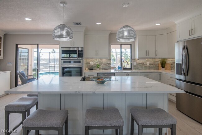 property at 915 Don Juan Ct