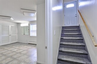 160 Saddle River Rd in Airmont, NY - Building Photo - Building Photo