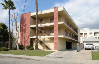 537 E Palmer Ave Apartments