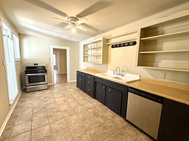 817 Hargrove St in Ardmore, OK - Building Photo - Building Photo