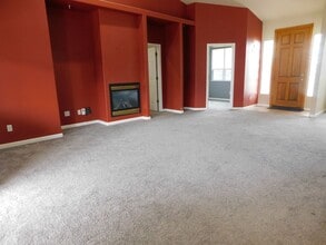 566 Garnet Dr in Fruita, CO - Foto de edificio - Building Photo