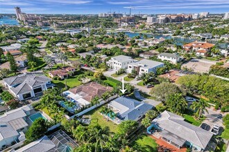 280 NE Spanish Ct in Boca Raton, FL - Building Photo - Building Photo