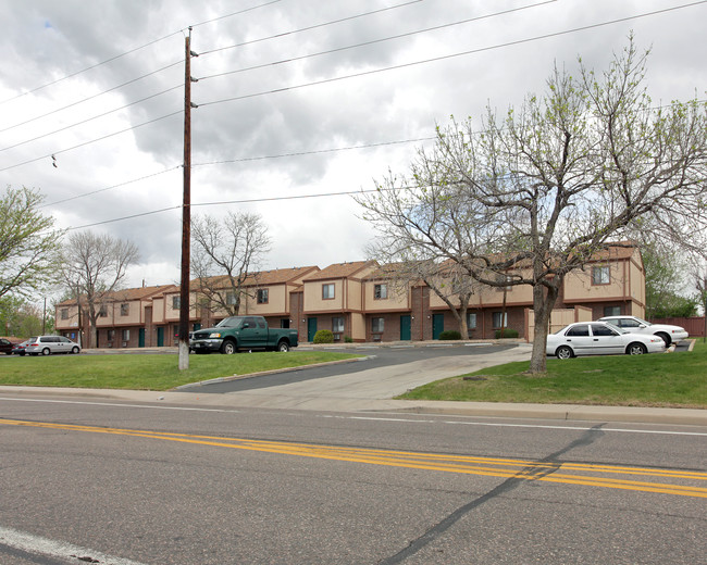 Winddrift Apartments in Denver, CO - Building Photo - Building Photo