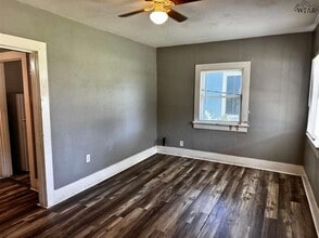 1626 Harrison St in Wichita Falls, TX - Building Photo - Building Photo