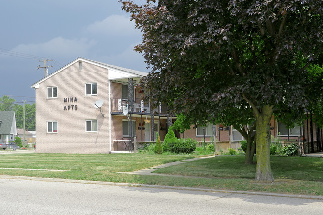 Mina Apartments in Harrison Township, MI - Building Photo - Building Photo