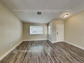 531 Trocadero St in Henderson, NV - Foto de edificio - Building Photo