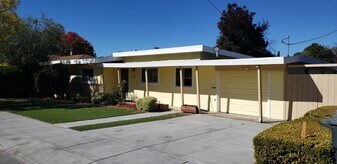 1999 Grosse Ave in Santa Rosa, CA - Building Photo