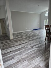 1710 Harbour Side Dr in Weston, FL - Building Photo - Building Photo