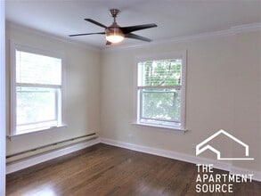 918 Green Bay Rd in Winnetka, IL - Building Photo - Building Photo