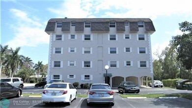5911 NE 14th Ln in Fort Lauderdale, FL - Building Photo - Building Photo