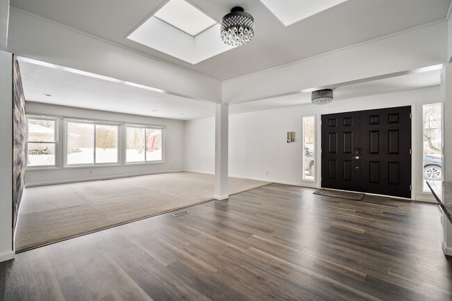 41831 Glen Arbor St in Canton Township, MI - Building Photo - Building Photo