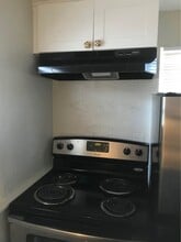 312 N J St, Unit 2 in Lake Worth, FL - Foto de edificio - Building Photo