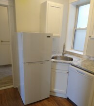 1189 Commonwealth Ave, Unit 8 in Boston, MA - Foto de edificio - Building Photo