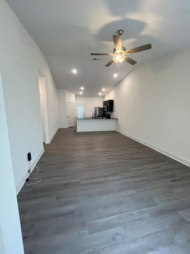 5217 S Chase Cir in Wichita, KS - Building Photo - Building Photo