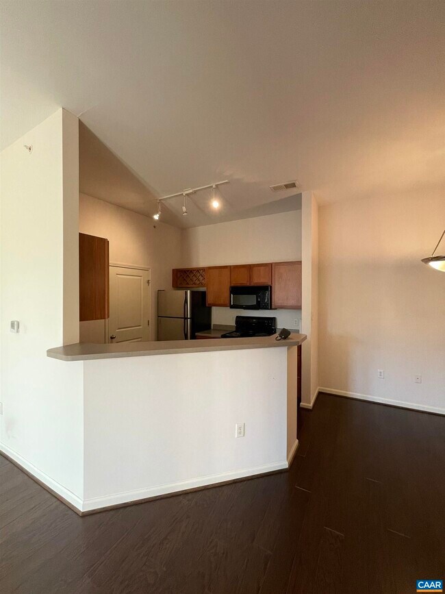 735 Walker Square in Charlottesville, VA - Building Photo - Building Photo