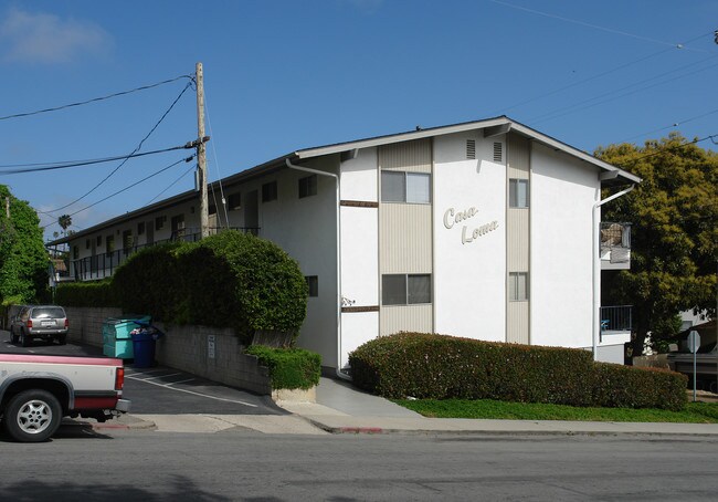 Casa Loma Apartments in Ventura, CA - Foto de edificio - Building Photo