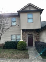 1714 Stonebriar Dr NE in Cleveland, TN - Building Photo