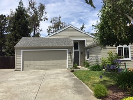 543 Wisteria Ct in Benicia, CA - Building Photo
