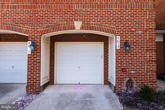 4619 Hummingbird Ln in Fairfax, VA - Building Photo - Building Photo