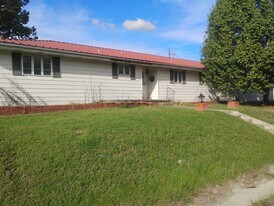 701 8th Ave SE in Ardmore, OK - Building Photo