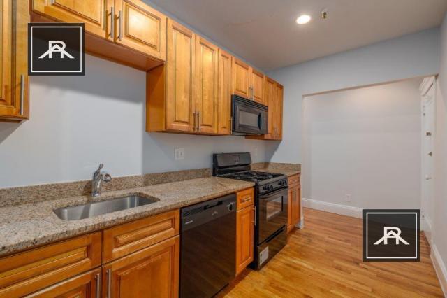 288 Chestnut Hill Ave in Boston, MA - Building Photo - Building Photo
