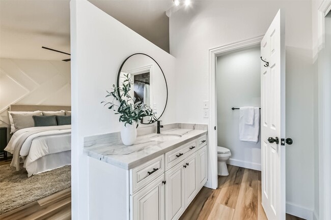 property at 16822 Hibiscus Ln