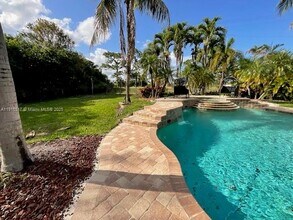 352 King Fisher Dr in Jupiter, FL - Building Photo - Building Photo