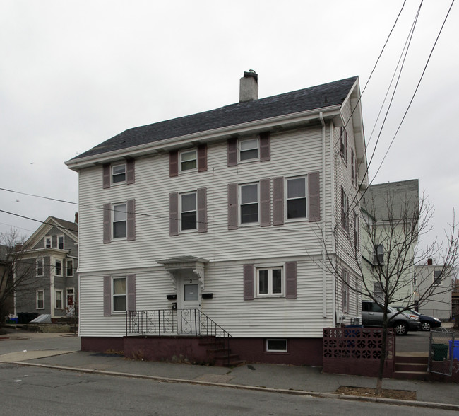 2 Trenton St in Providence, RI - Foto de edificio - Building Photo