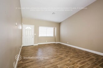 490 Chelsea Dr in Henderson, NV - Building Photo - Building Photo