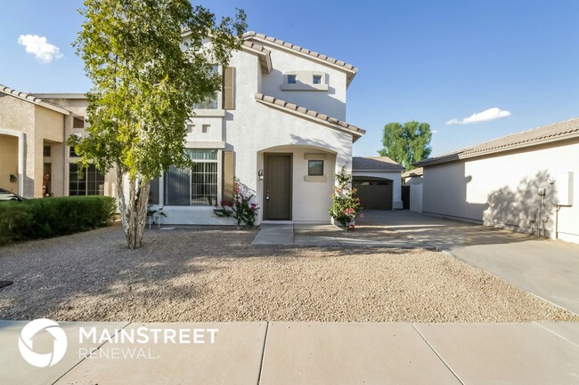 property at 102 W Mahogany Pl