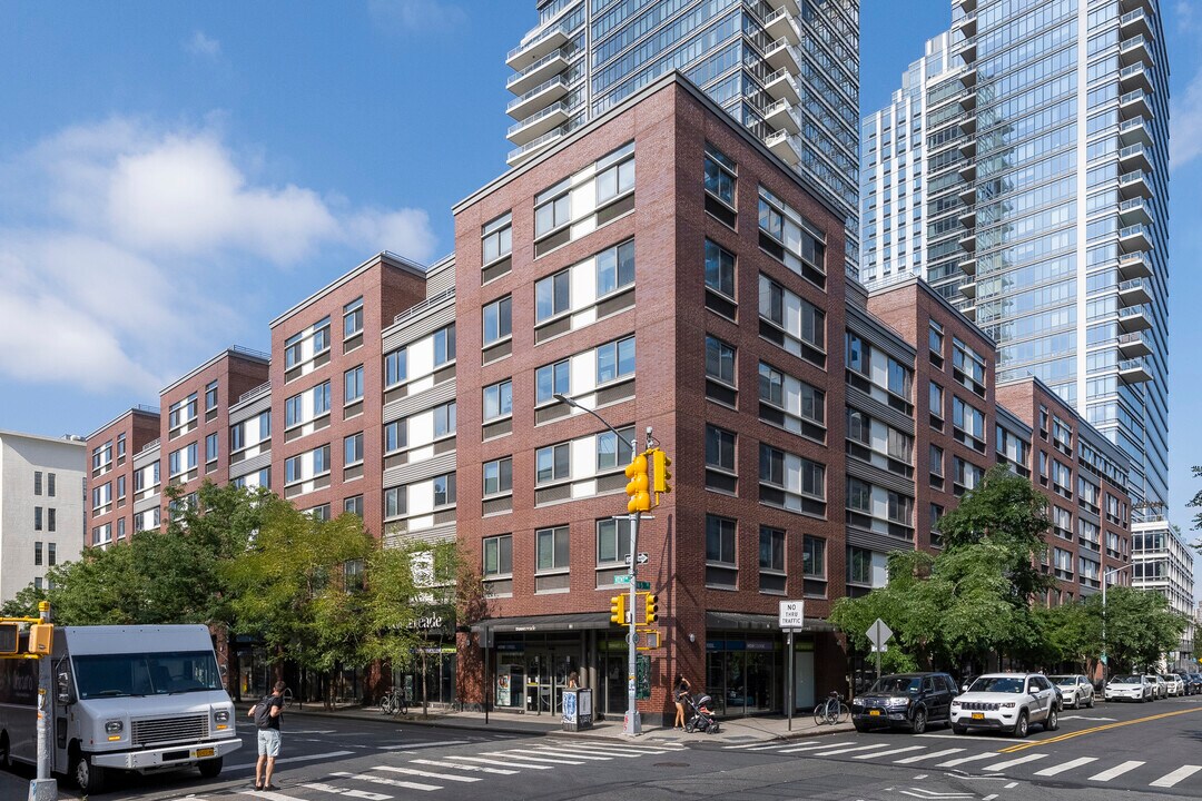 20 N 5th St in Brooklyn, NY - Building Photo