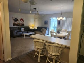 3526 La Palmas Ct, Unit D-2 in Greenacres, FL - Building Photo - Building Photo