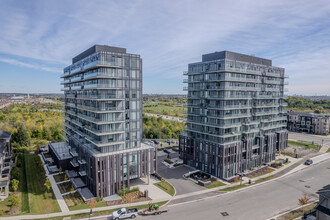 Mont Vert Condos in Brampton, ON - Building Photo - Building Photo