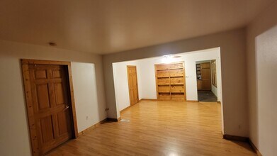 1213 N 16th St in Sheboygan, WI - Foto de edificio - Building Photo