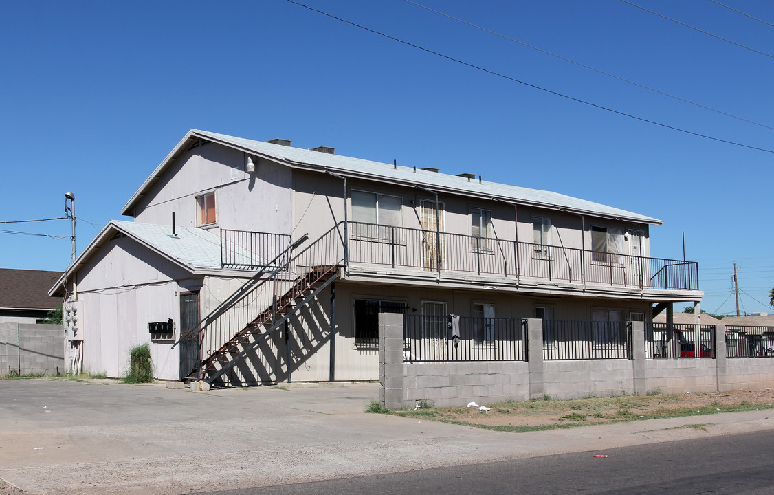 2457 E Pueblo Ave in Phoenix, AZ - Building Photo