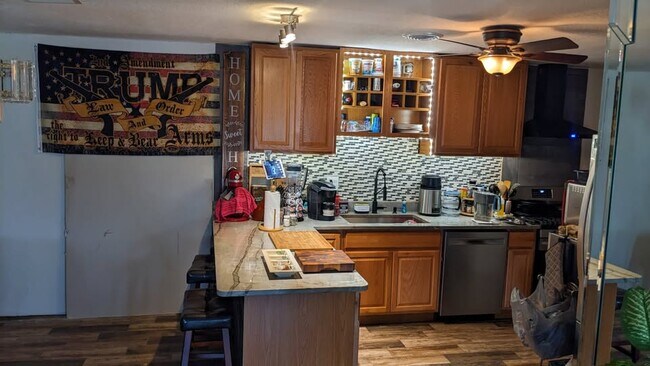 2321 NW 6th St in Pompano Beach, FL - Building Photo - Building Photo