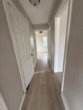 126 W 6th St in Freeport, TX - Building Photo - Building Photo