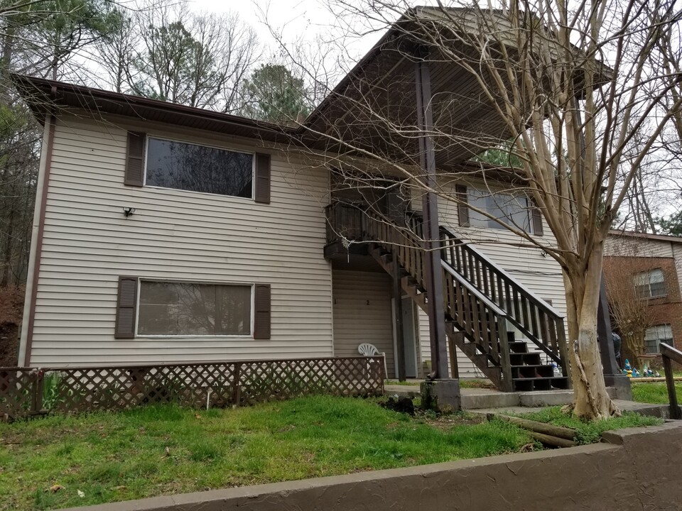 411 Cattleman Dr NE, Unit #4 in Dalton, GA - Foto de edificio