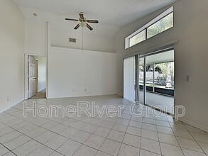 4133 Boca Woods Dr in Orlando, FL - Foto de edificio - Building Photo