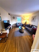 23 Coolidge Ave in Edison, NJ - Building Photo - Building Photo