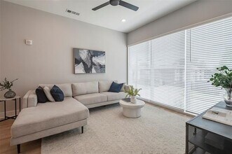 1423 N Carroll Ave in Dallas, TX - Building Photo - Building Photo