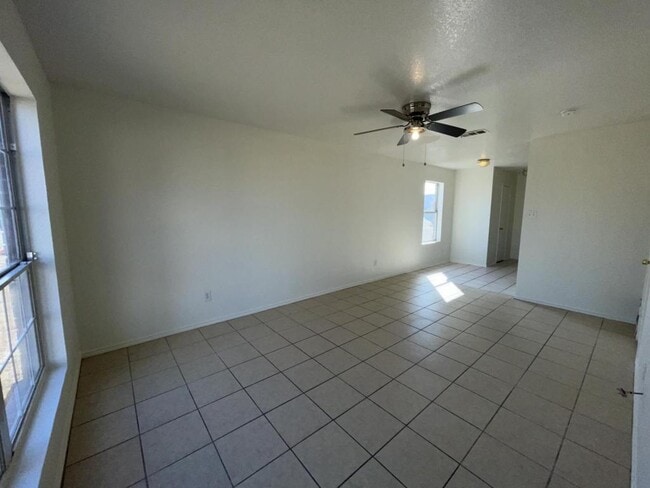 1210 Industrial in Killeen, TX - Building Photo - Building Photo